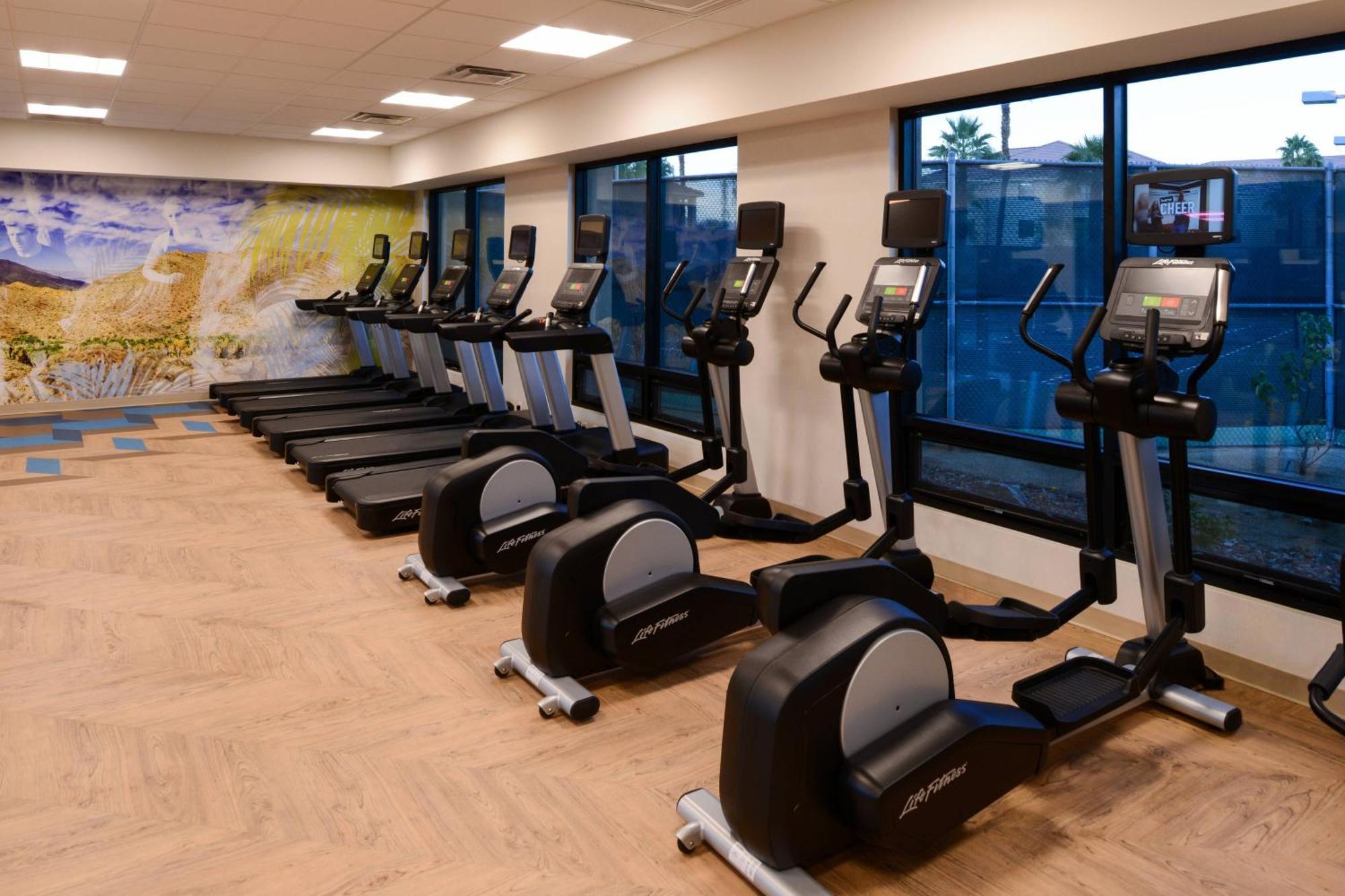 Residence Inn Палм Дезърт Екстериор снимка